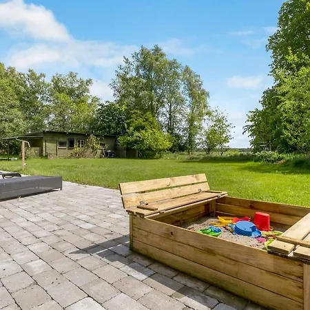 Aatos - 2km From The Sea By Interhome *