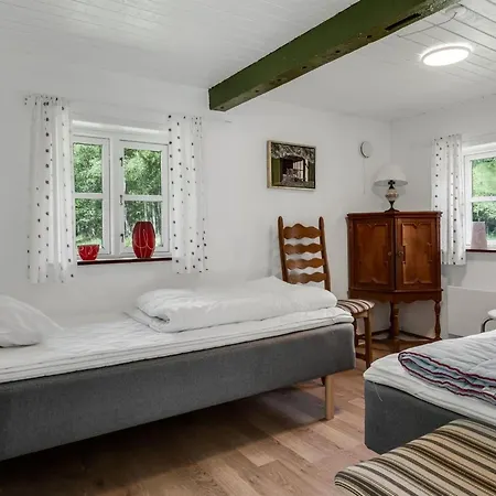 Holiday home Aatos - 2km From The Sea By Interhome *